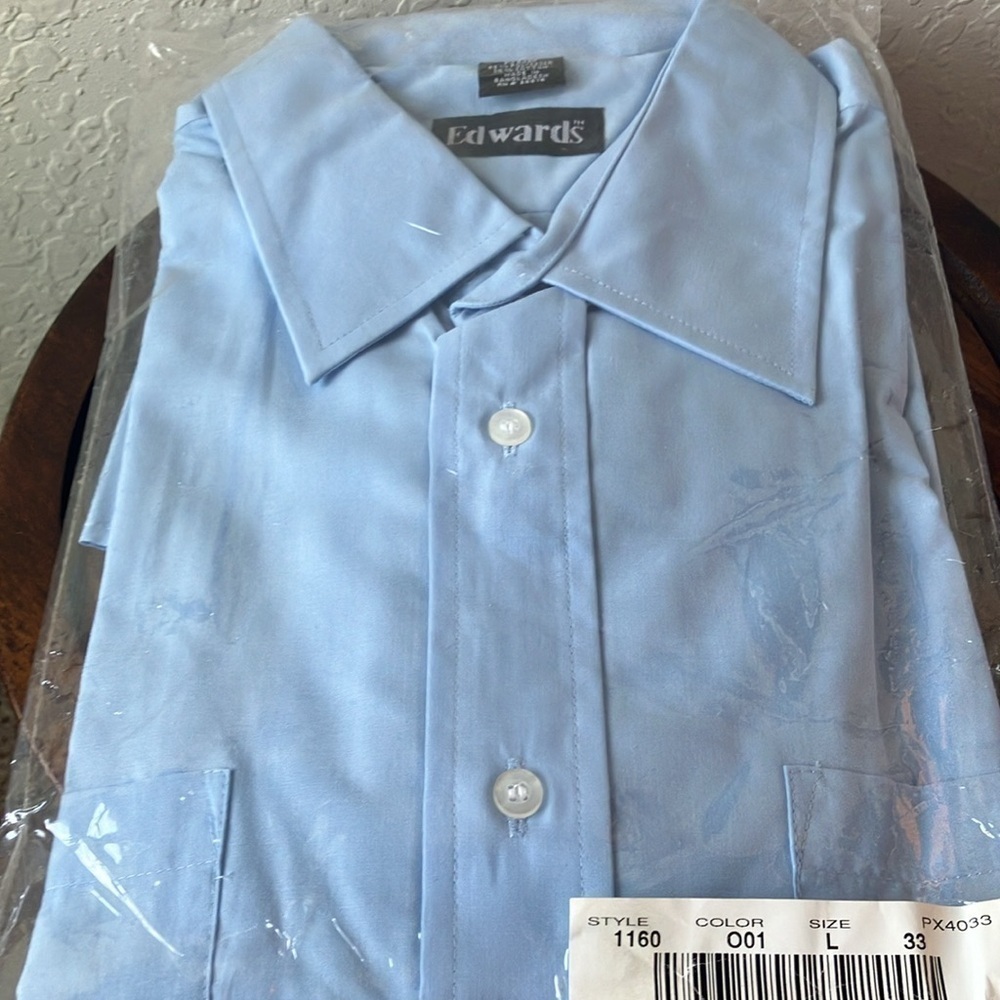 Edwards: Light Blue Long Sleeve Buttom down shirt- L (neck 16-16.5) - Picture 12 of 16